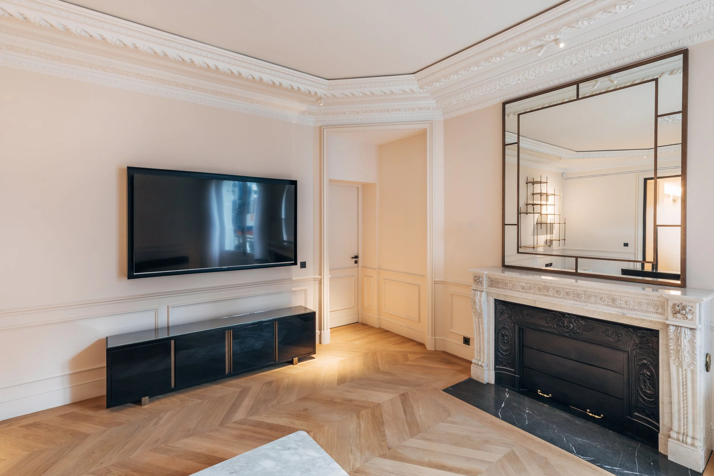 2021-05-06, Pierre Noire, 244 Rue de Rivoli-44.jpg