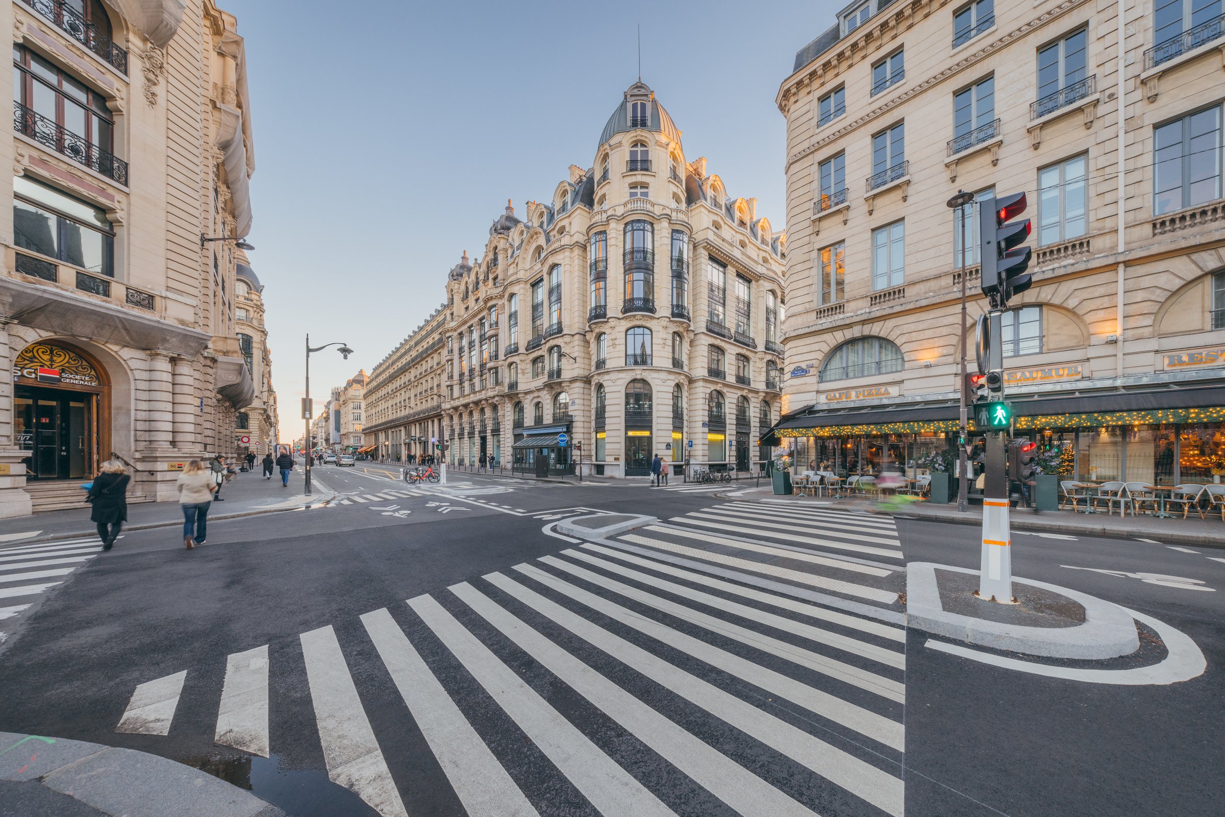 32NDDV-Façade-1.jpg