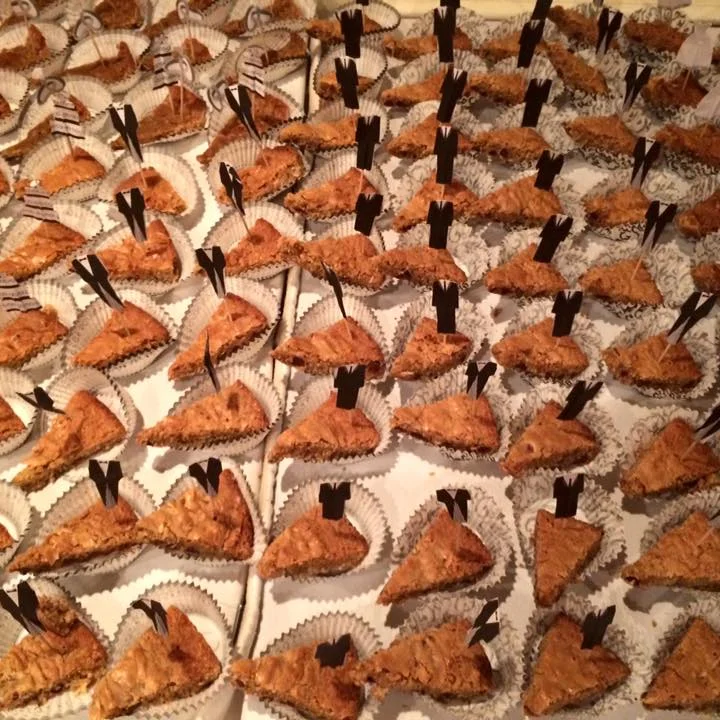 Oodles of Too Good Triangles at the wedding :)