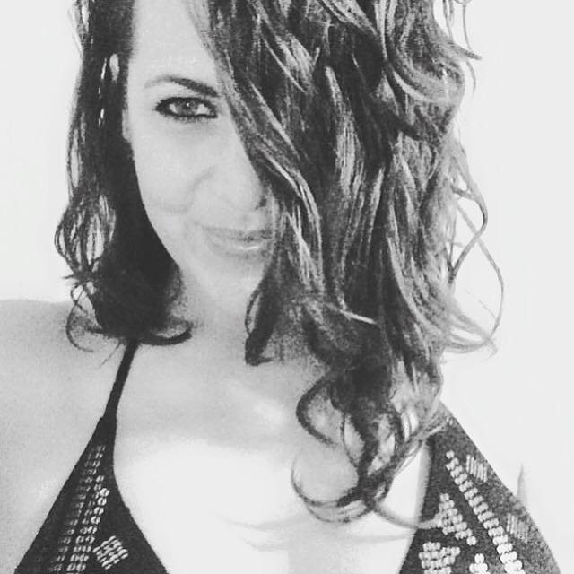 Front view. The shorter side is still long enough to pin back like I love to do when I dance and take selfies :)