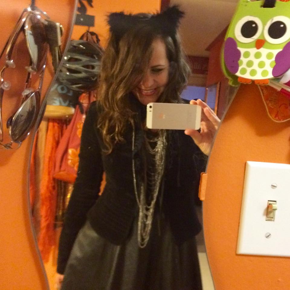 NYE with my new Le Salon cut that you can't tell is a new cut because it really only affected the back. Loved that I still had my full mane in tact! 