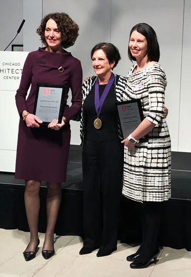 LINDA SEARL RECEIVES 2018 AIA ILLINOIS GOLD MEDAL Our very own Linda Searl received AIA Illinois’ highest honor award for her outstanding lifetime service and continued contributions to Chicago and its architecture. Congratulations Linda and fellow 2018 Service Award winners Lynn Osmond of Chicago Architecture Center and Bonnie McDonald of Landmark Illinois!
