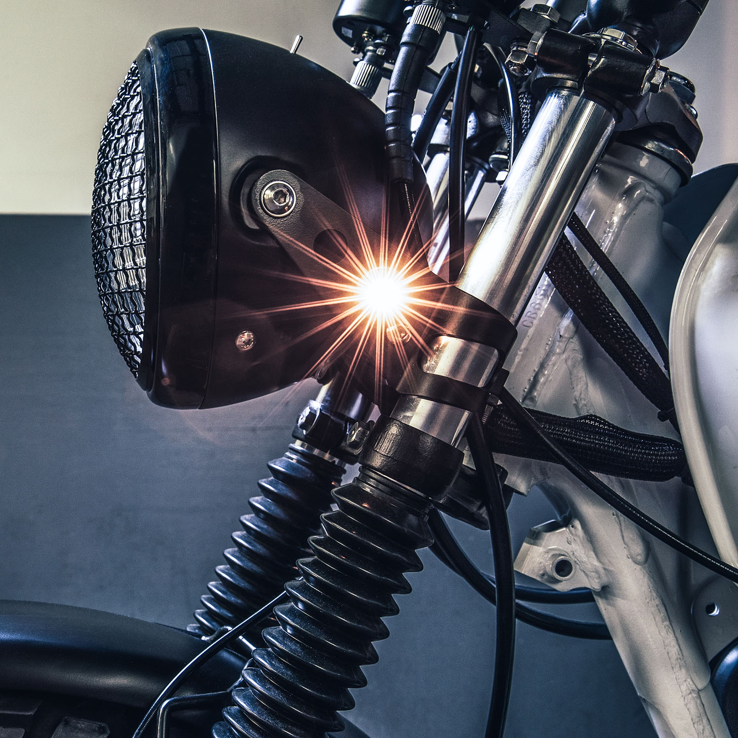 federal-moto-led-turn-signal-1.jpg