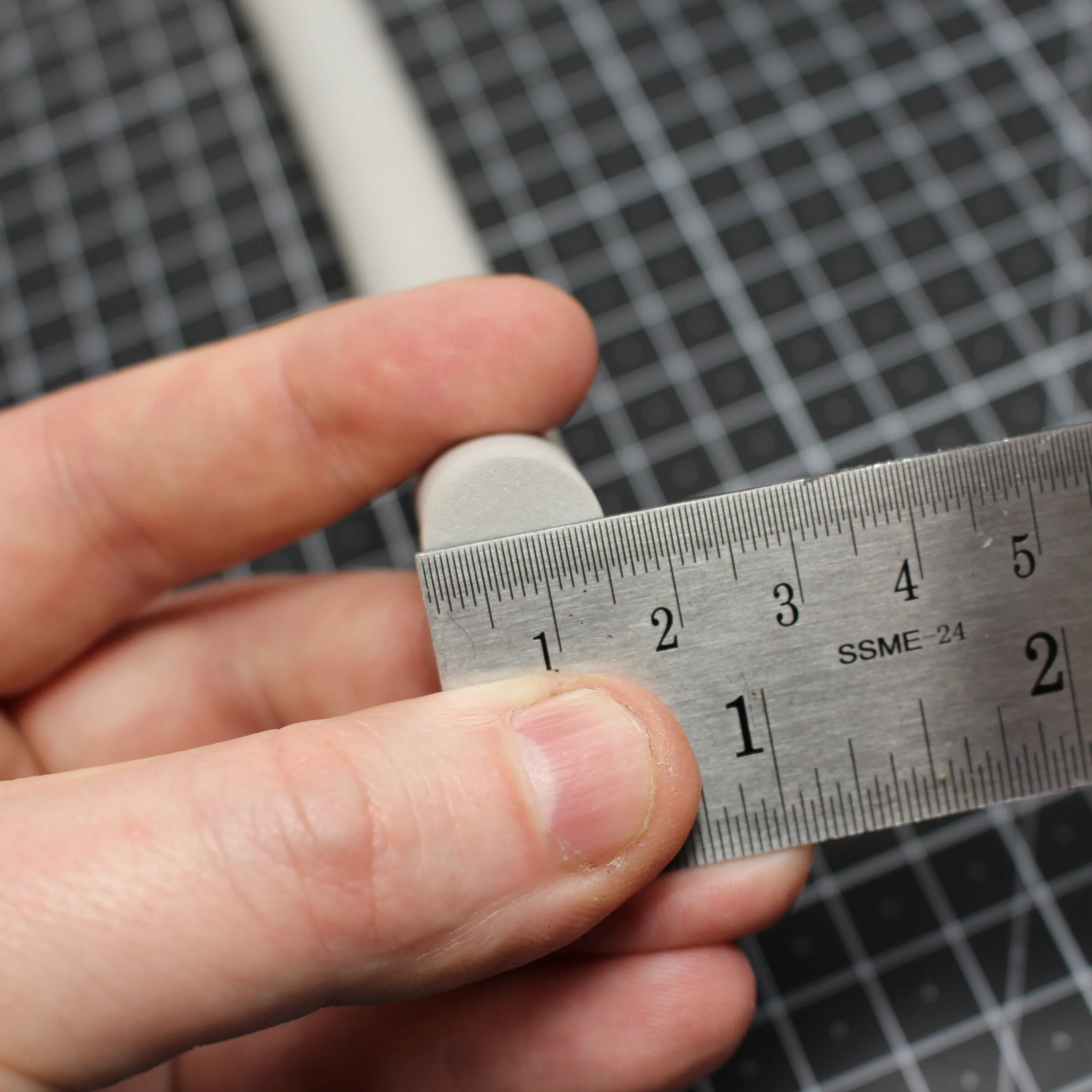 Foam Dowel Round 15mm size.jpg
