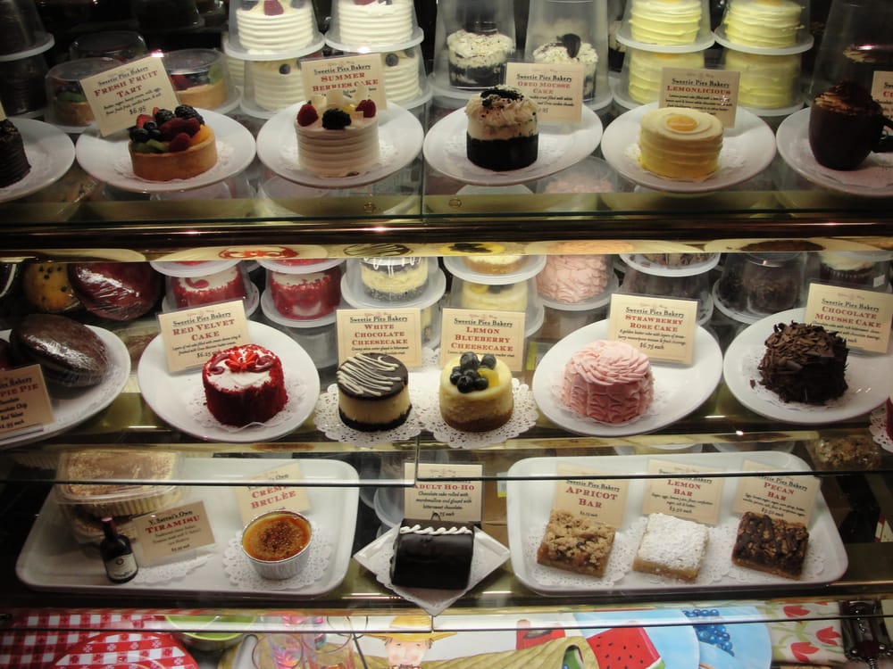 Desserts at V. Sattui