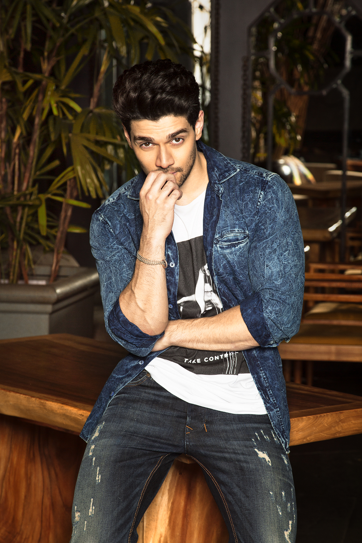 sooraj corner house1295 copy.jpg