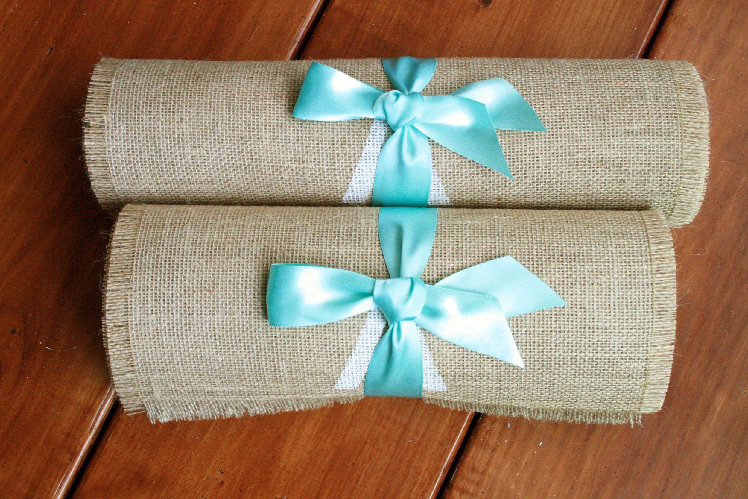 Centerpiece_JitneysJourneys_002.jpg