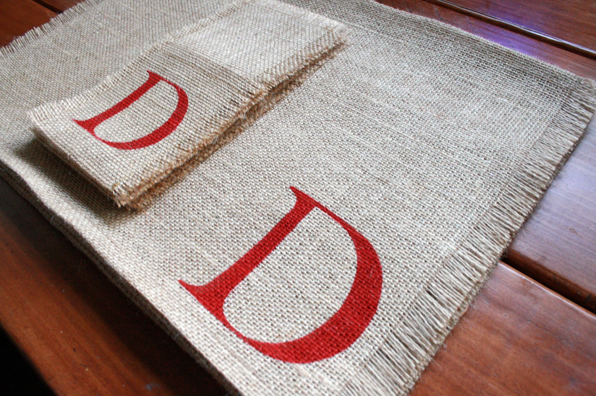 Placemats&UtensilHolders_JitneysJourneys_001.jpg