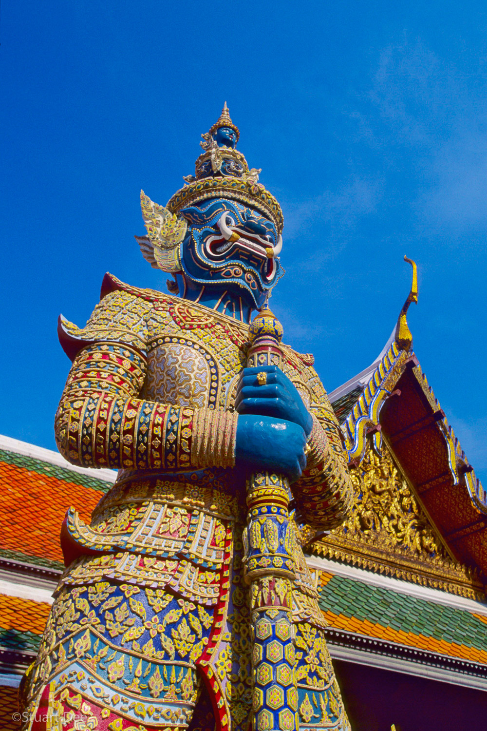  “Yak” or giant guarding entrance gates, Wat Phra Kaeo/Grand Palace, Bangkok, Thailand 