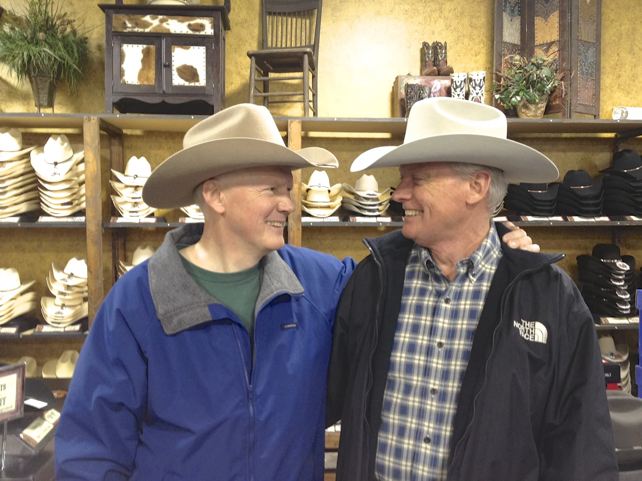 071 - Dad and Glen.JPG