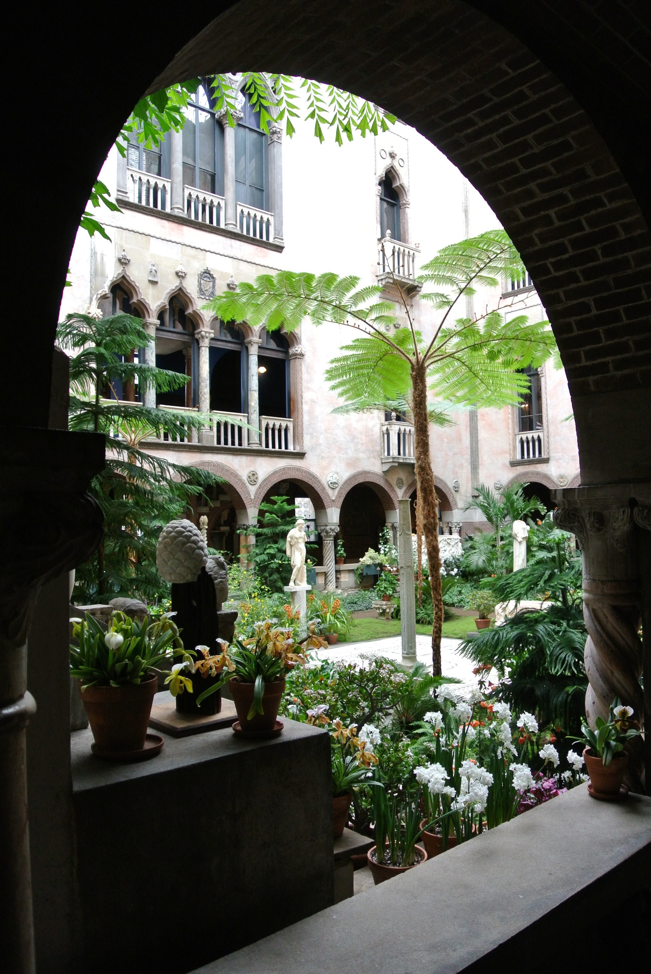 First-Glimpse-of-the-Courtyard.jpg