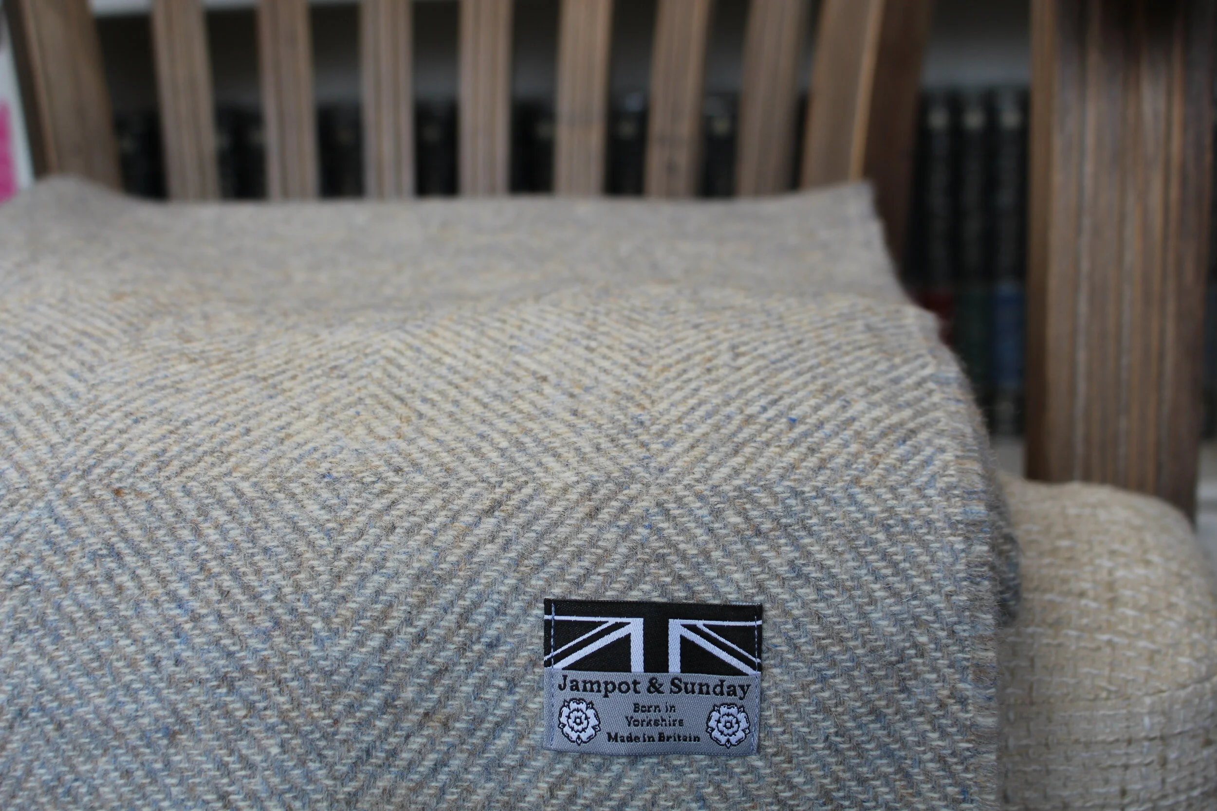 The Settle Blanket - Cashmere & British Wool Diamond Throw