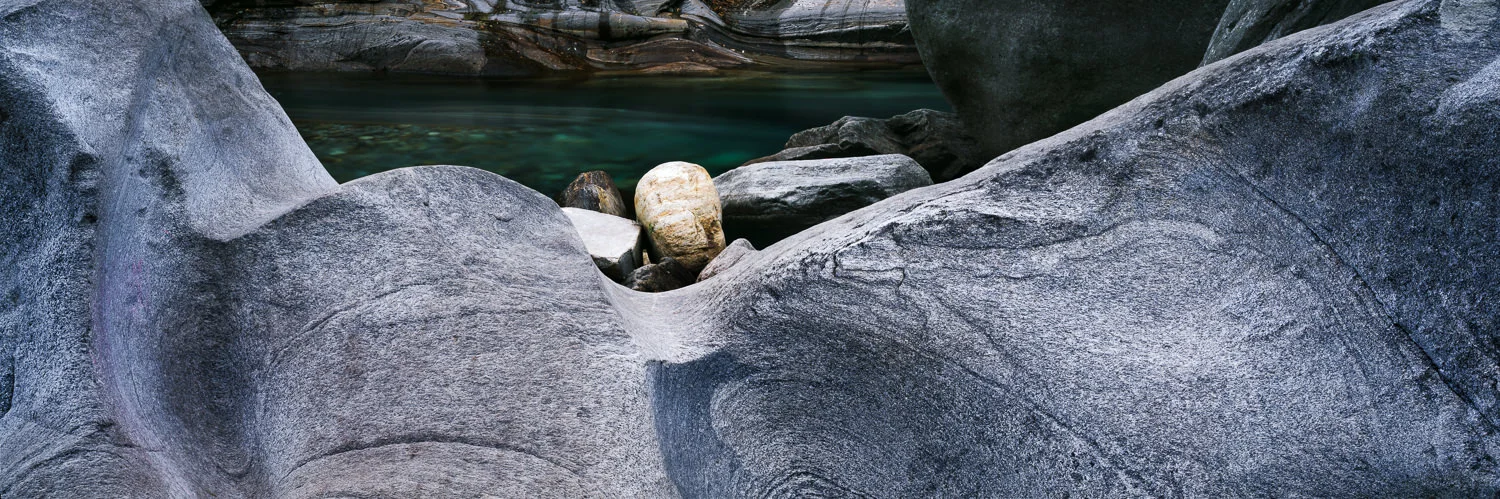 Framed boulder, Switzerland 120x40 cm, Edition of 6 150x50 cm, Edition of 7 180x60 cm, Edition of 7 210x70 cm, Edition of 5