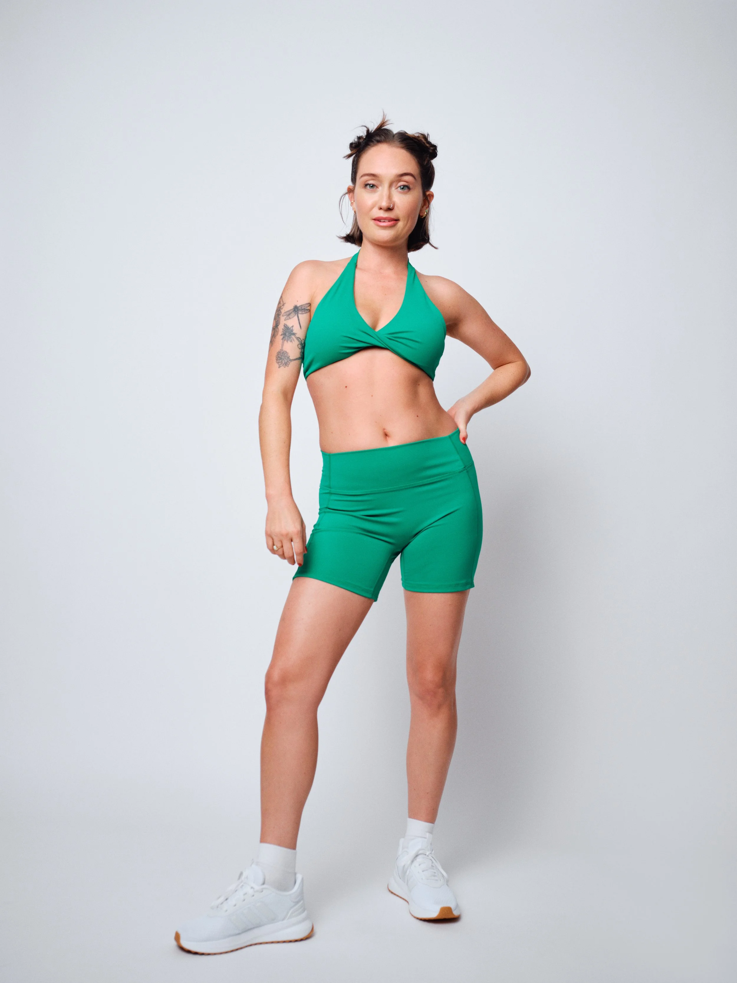Annelise Kitching Athletic Full Body Websize.jpg