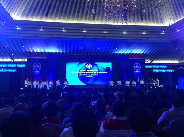 Pengalaman Menyaksikan Final Debat Konvensi Demokrat
