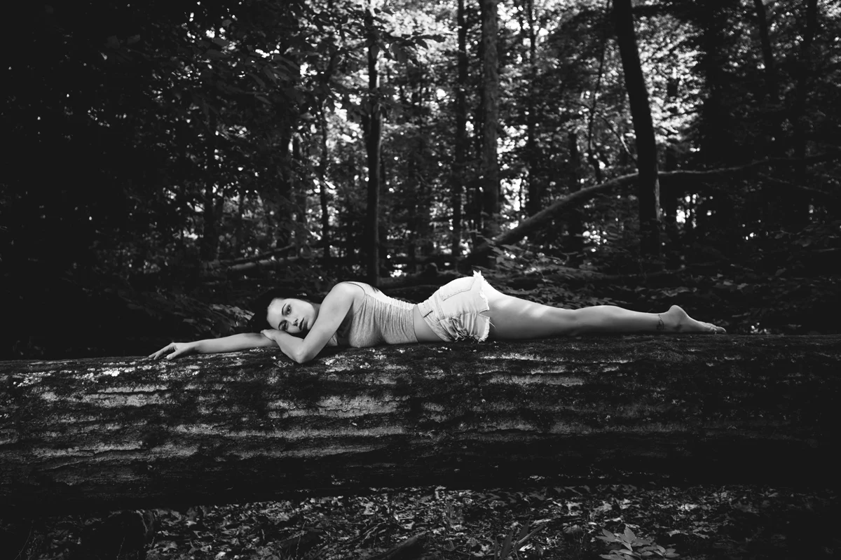 DSC02984-1BW1200.jpg