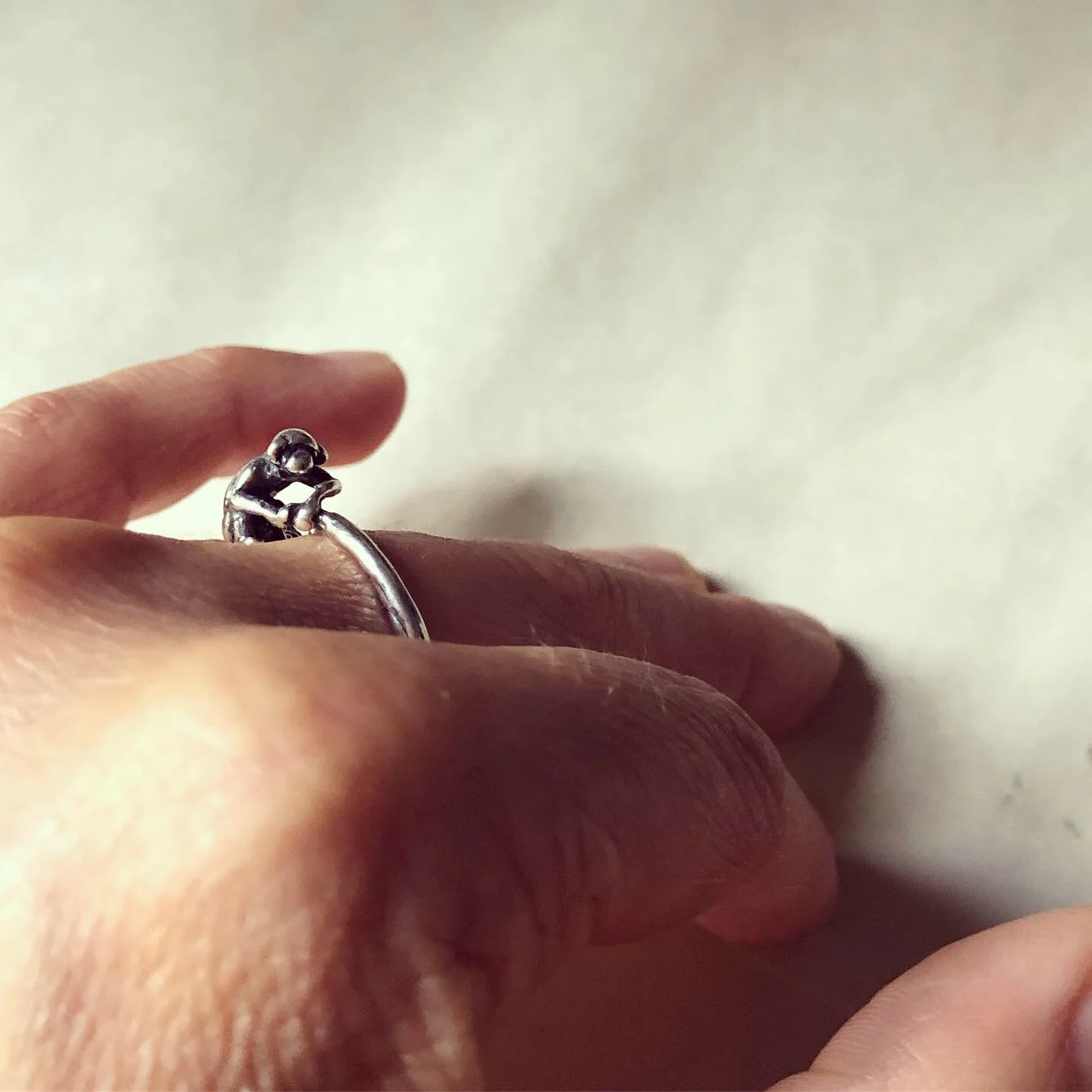 635FF1D0-9130-4CCB-B374-460C4BD225A7