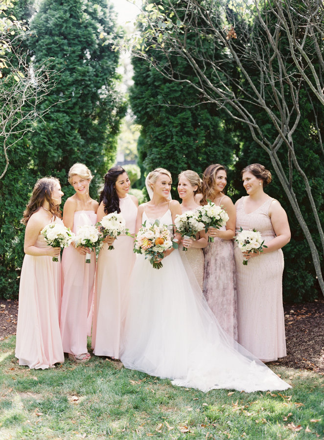  Photo By:&nbsp; Michael and Carina Photography    Featured on: Style Me Pretty  
