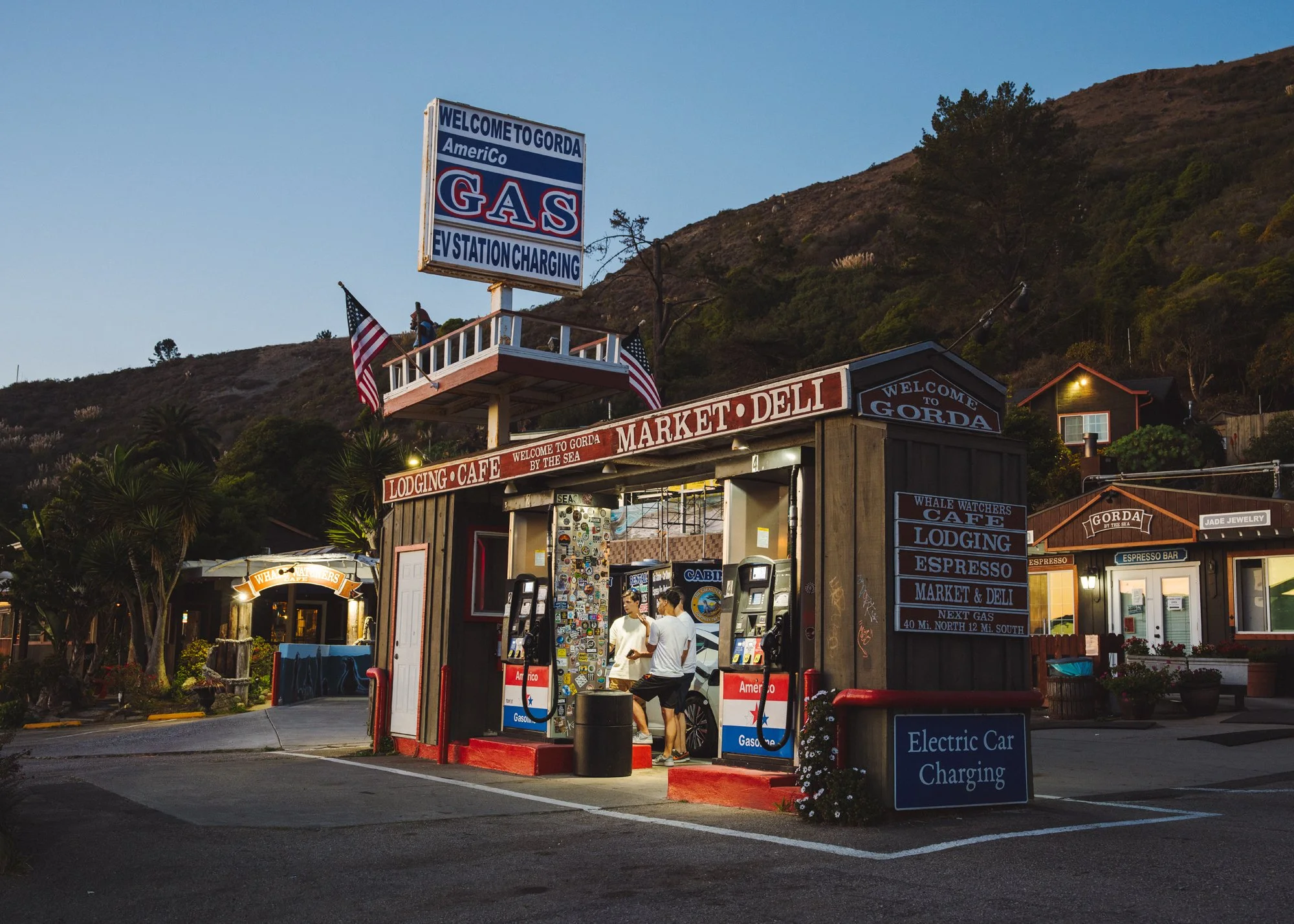 big-sur-gas-tauszik-22.jpg
