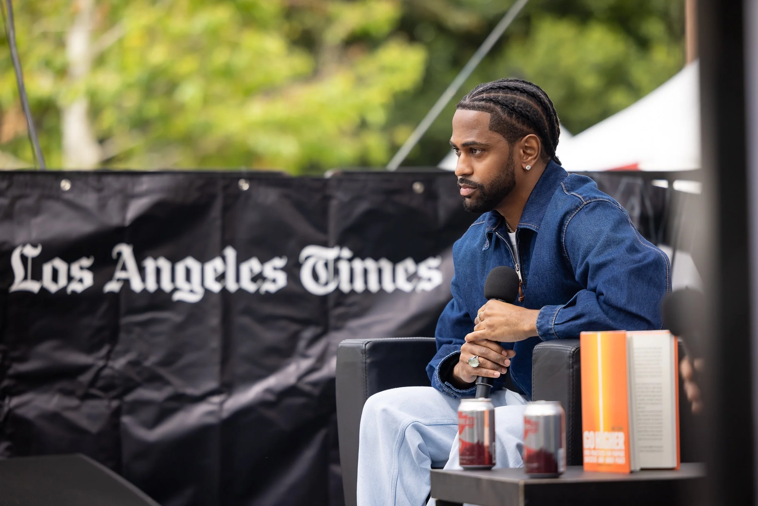      

 
   Big Sean, the author!  I got to document first time book author Big Sean at the L.A. Times Book Festival.  He sat down for a fireside chat about his bestselling book “Go Higher: Five Practices for Purpose, Success, and Inner Peace”.  
 

