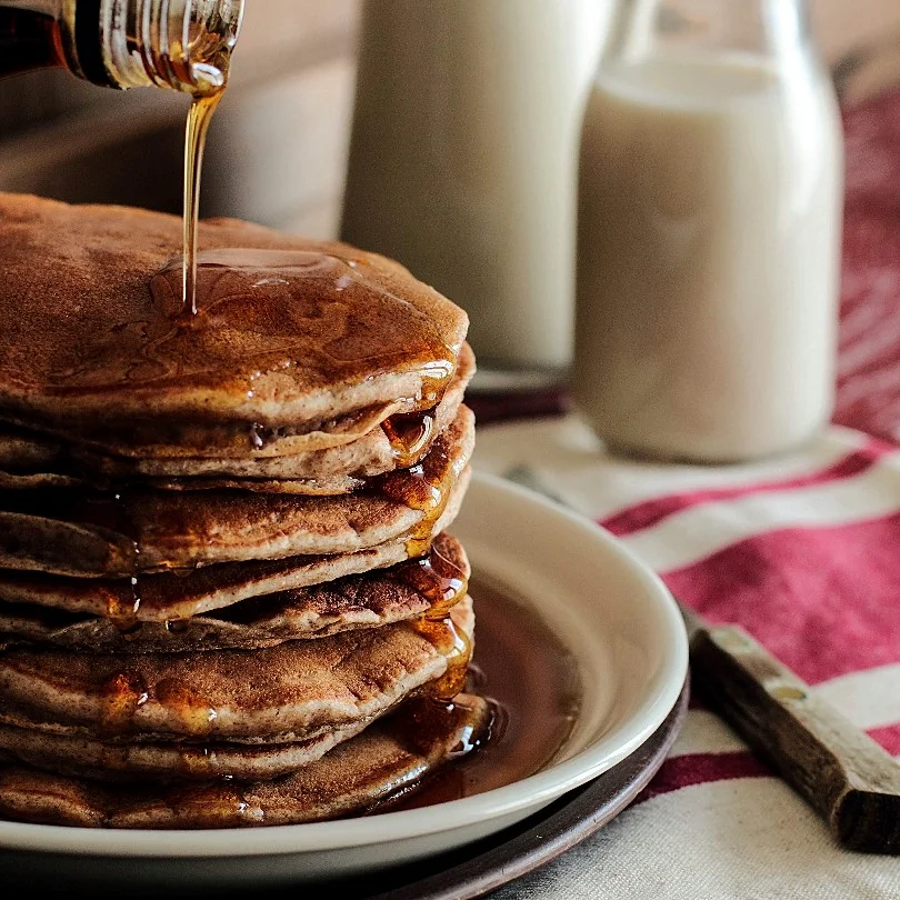 Banana Cinnamon Pancakes