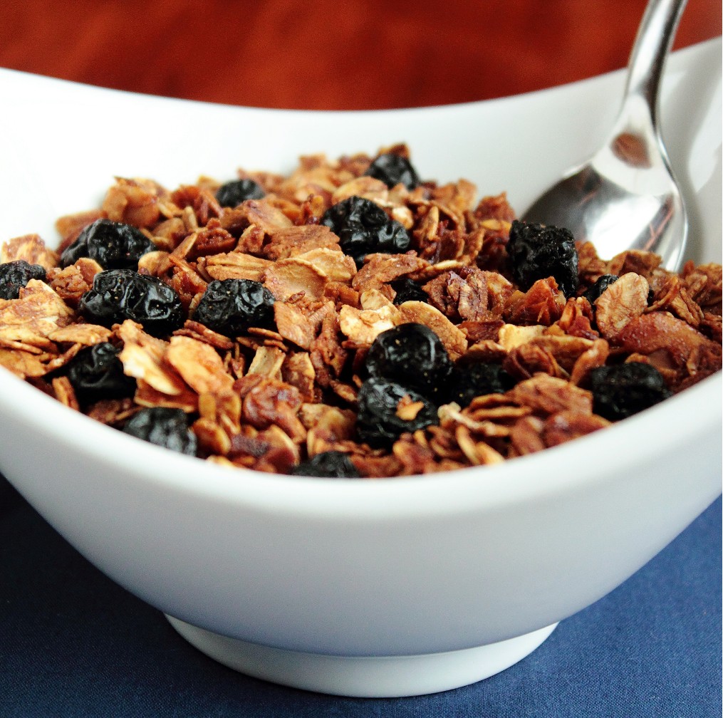 Dried Blueberry Granola