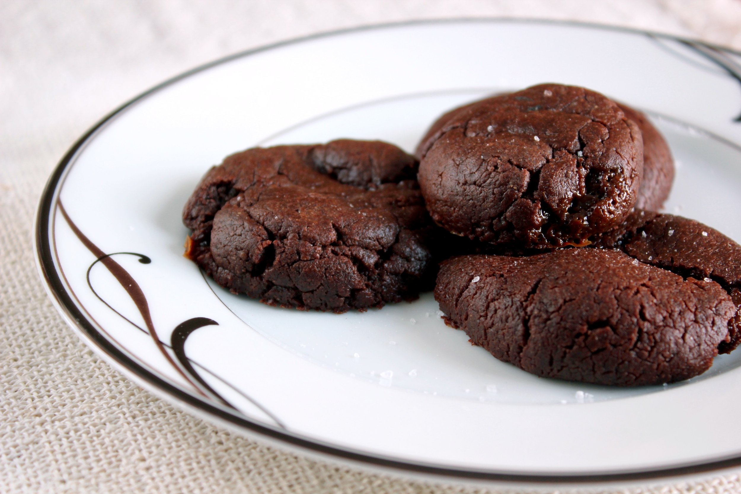 Tips for Baking Pretty Cookies - Always Eat Dessert