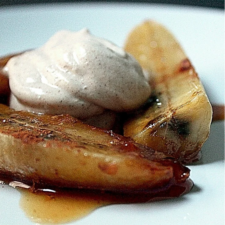 Maple Roasted Bananas with Cinnamon Whipped Cream
