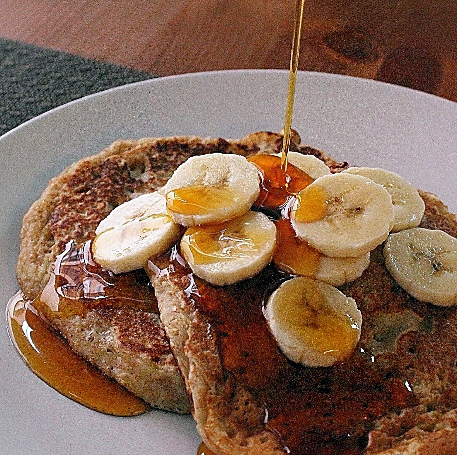 Whole Wheat Banana Pancakes