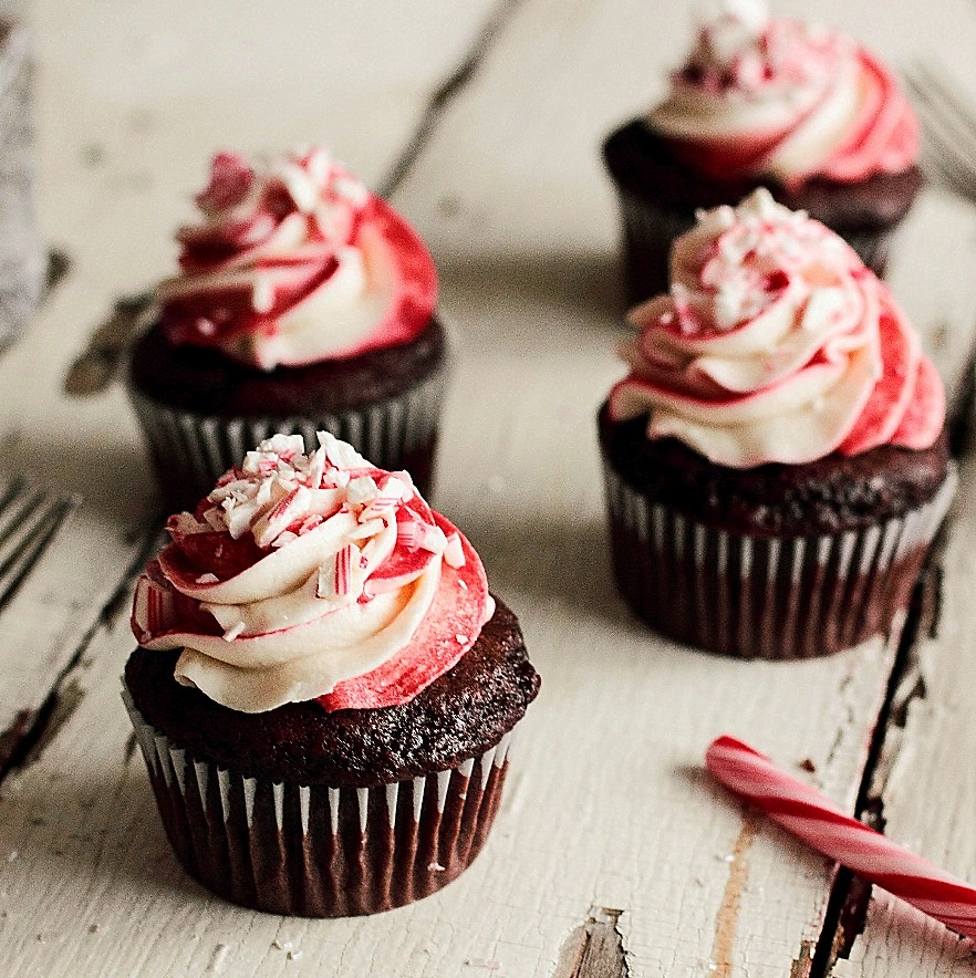 Candy Cane Cupcakes