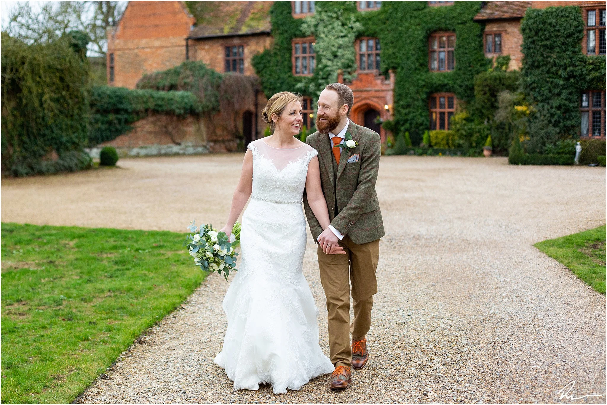 woodhall-manor-wedding-photographer-ross-dean-suffolk-2-web.jpg