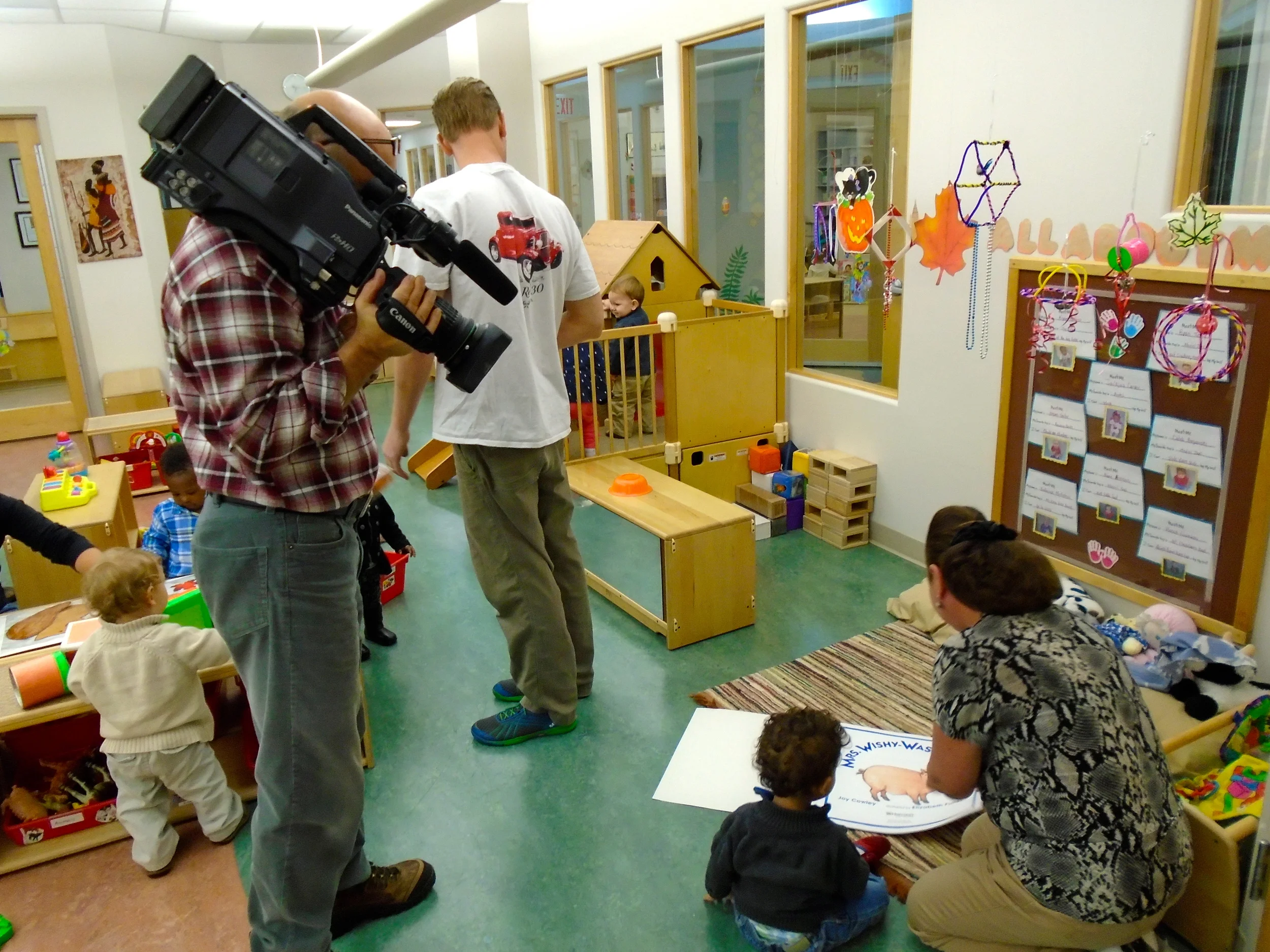 Let's read a story together!