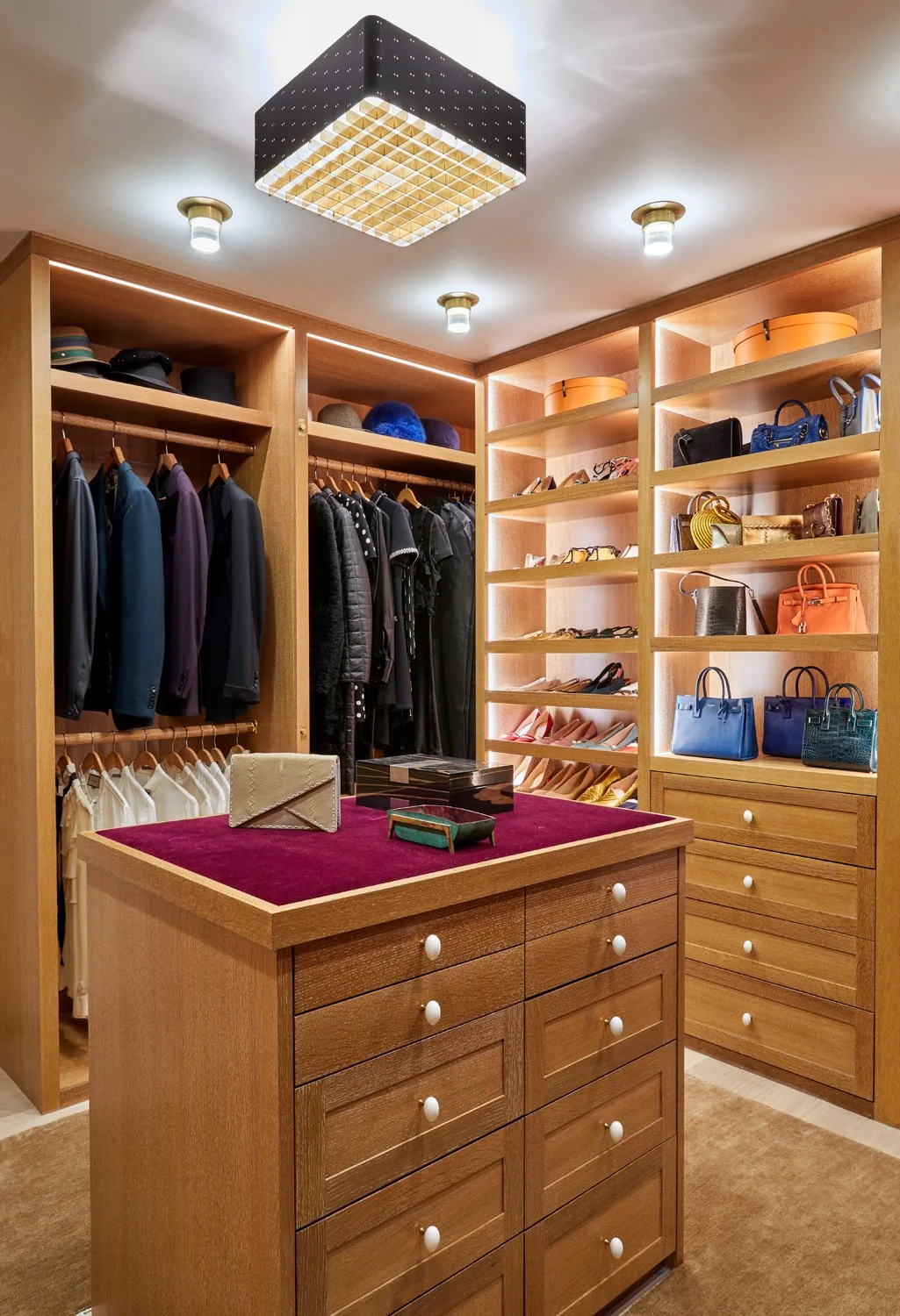 MASTER CLOSET_AmieSachsArch_92JaneSt__0464_f_RetComp.jpg