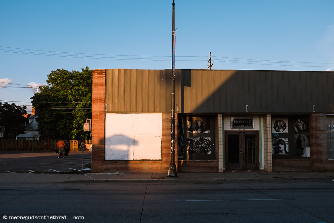 176 - Around Back And In The Shadows - 07.26.14 - One A Day series