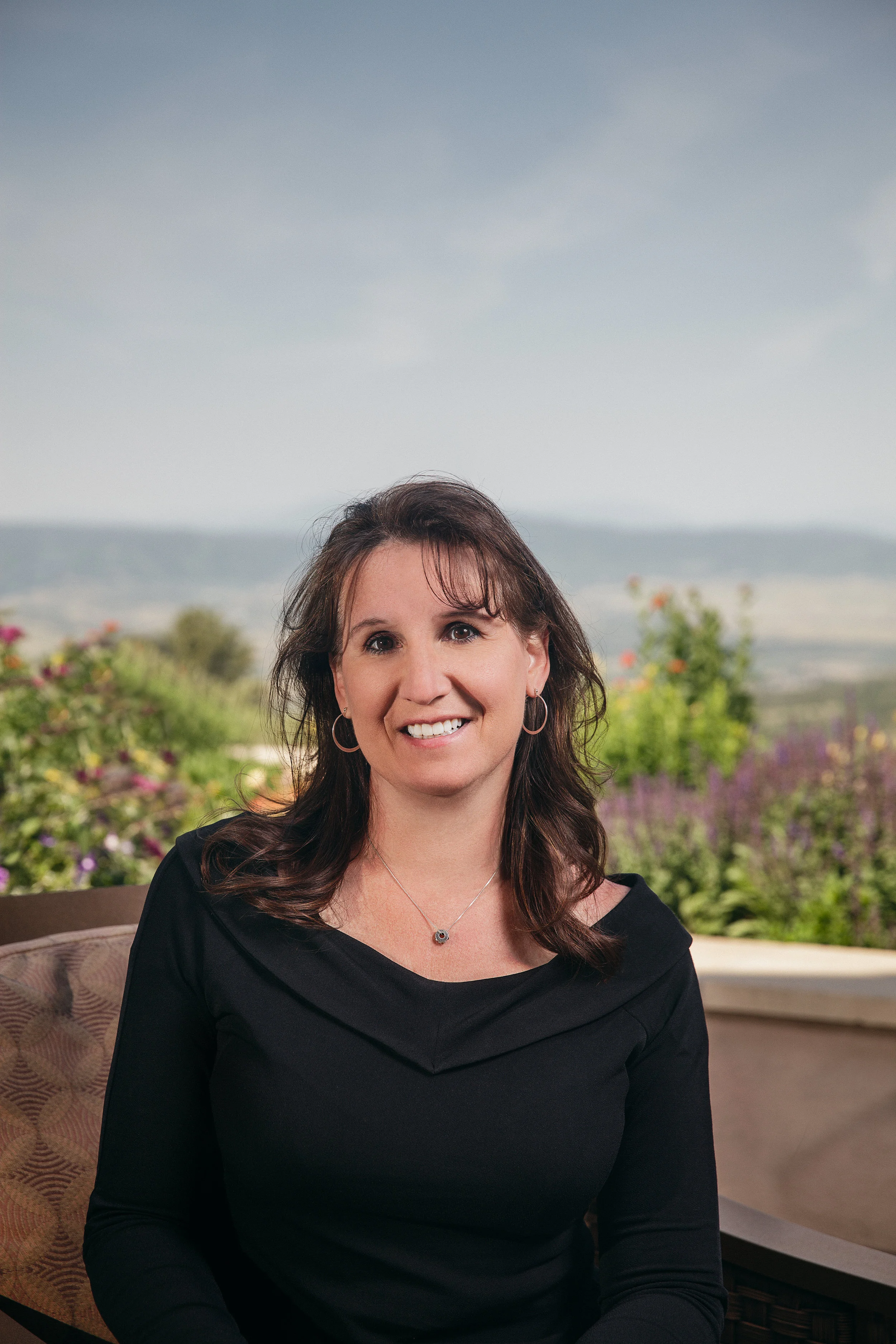 Listingdotcom_Denise Portrait_9875.jpg