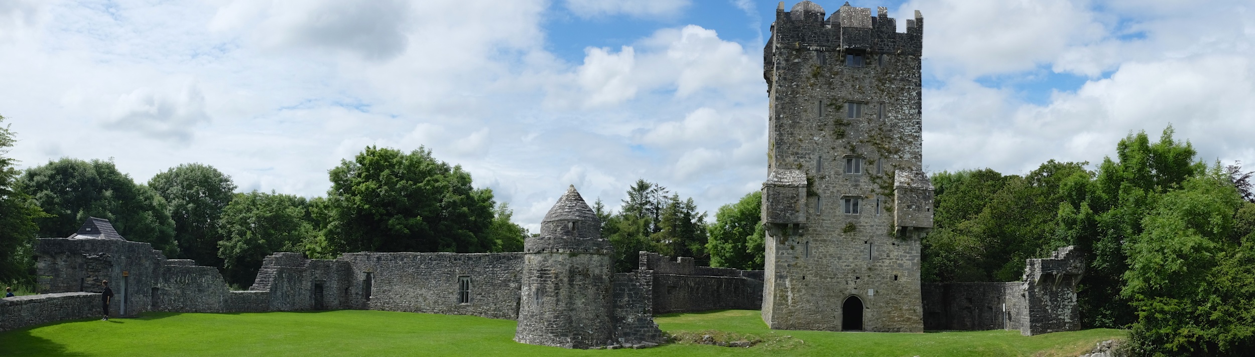 Aughnanure Castle