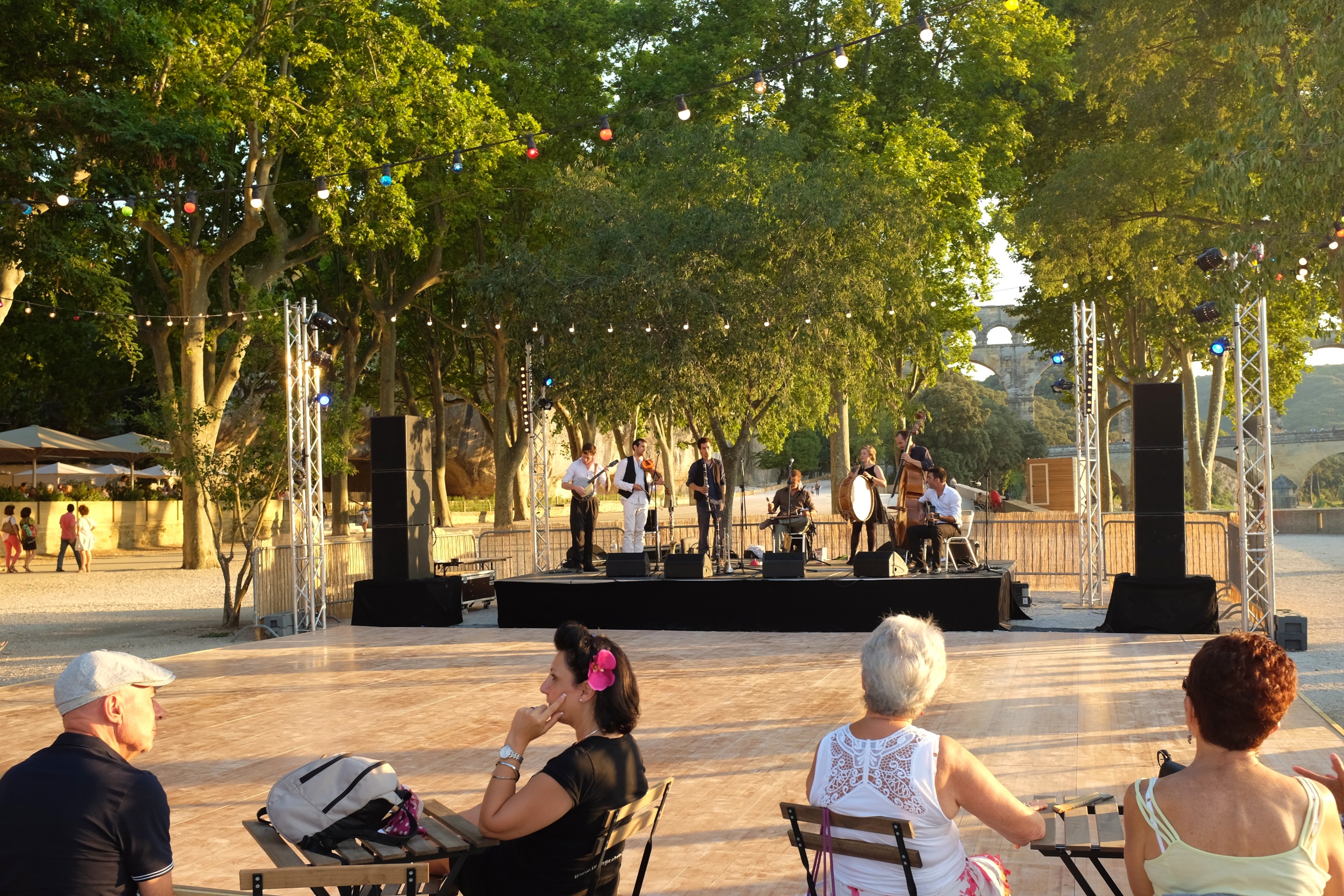 Jazz Band at Pont Du Gard