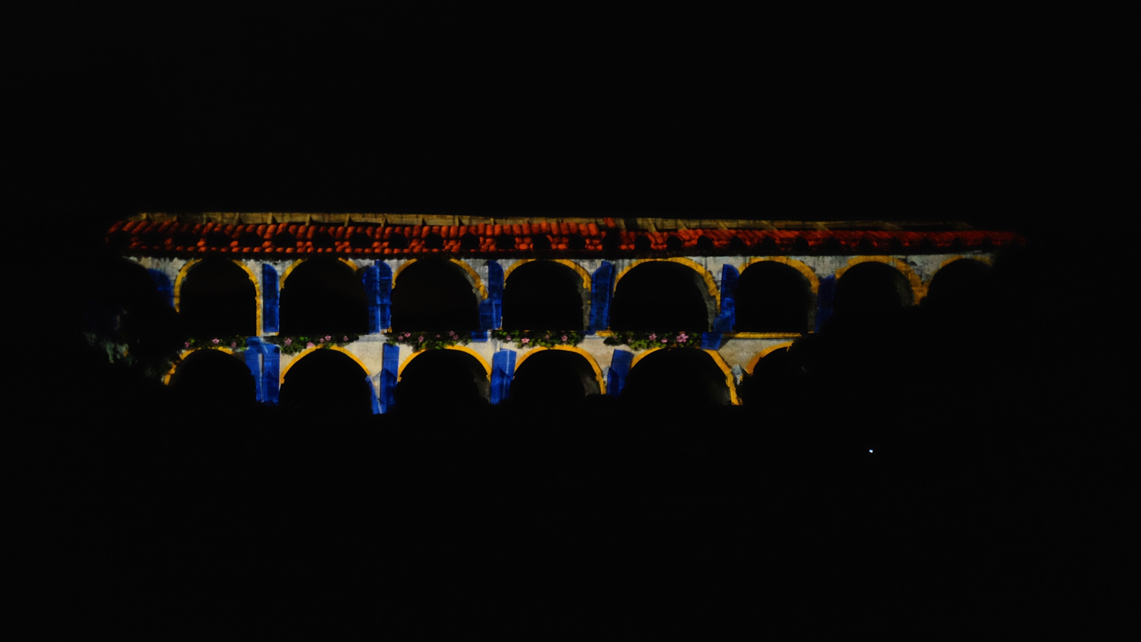 Pont Du Gard Light Show