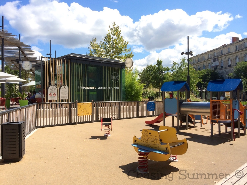 Playground at Esplanade Charles-de-Gaulles