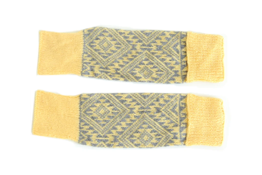 Yellow-BlueLegwarmer.jpg
