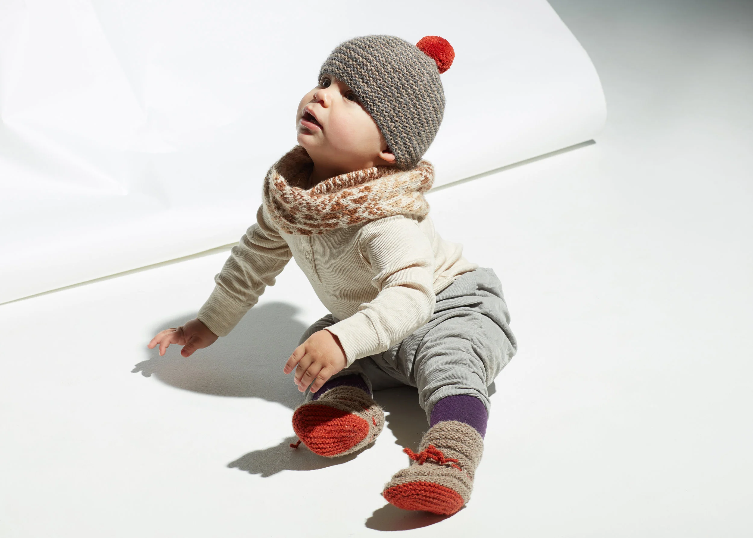 pom hat baby booties scarf.jpg