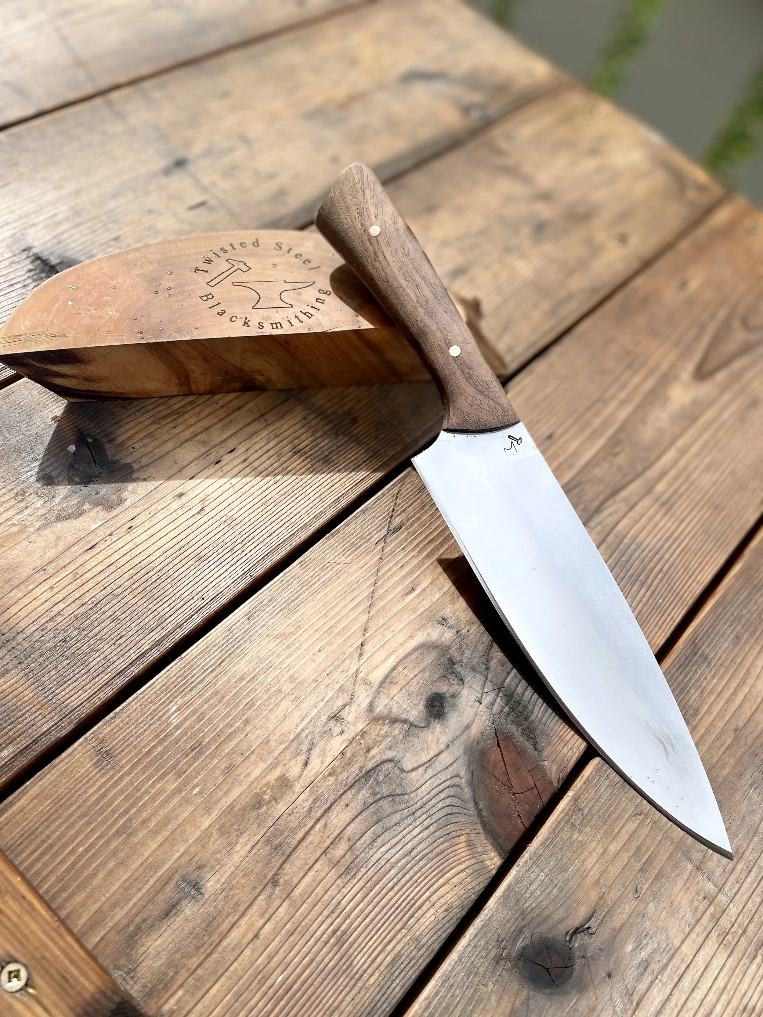 Chefs Knife $325 JUN25021