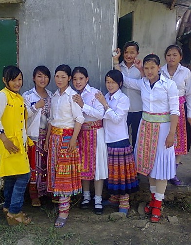 Mie Ethnic church folks, ELCV, Daclac Province, in their Sunday best. They too need our love and practical help – and receive it. The tribal people suffer much.