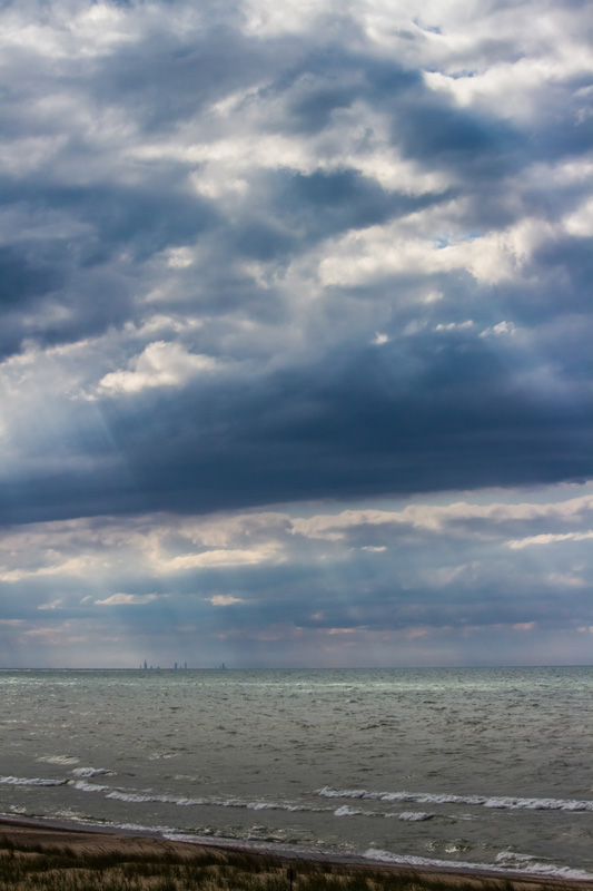 mich_day_summer_vert_sunbeam_skyline.jpg