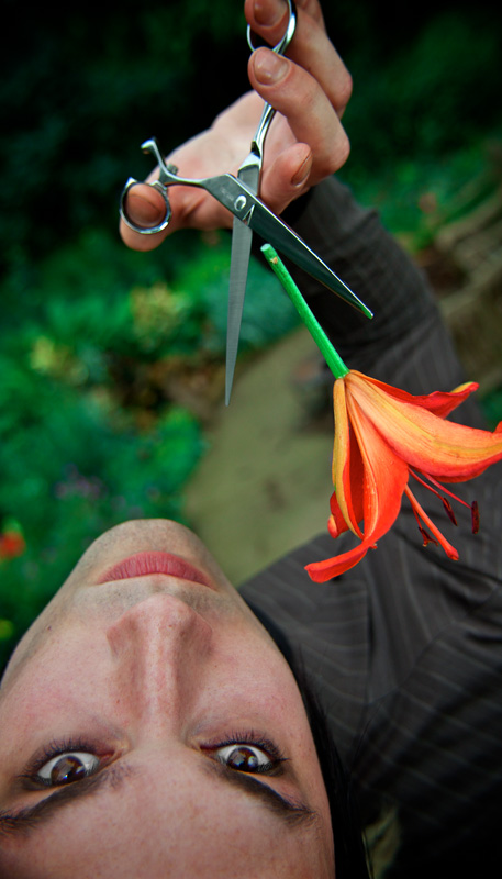 port_geoff_flower_upside.jpg