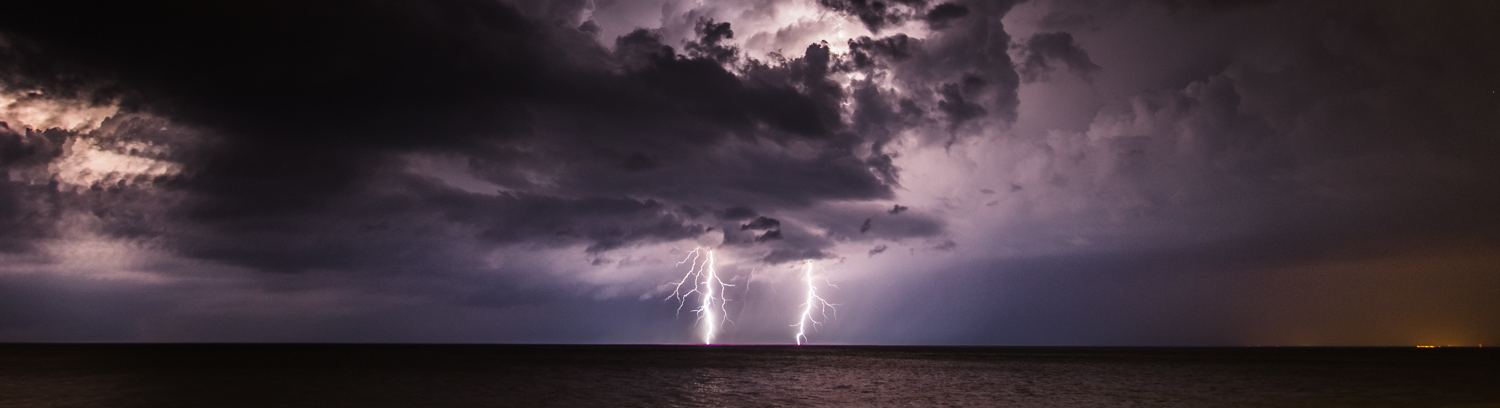 Lightning 2015.04.09 -1683 web.jpg