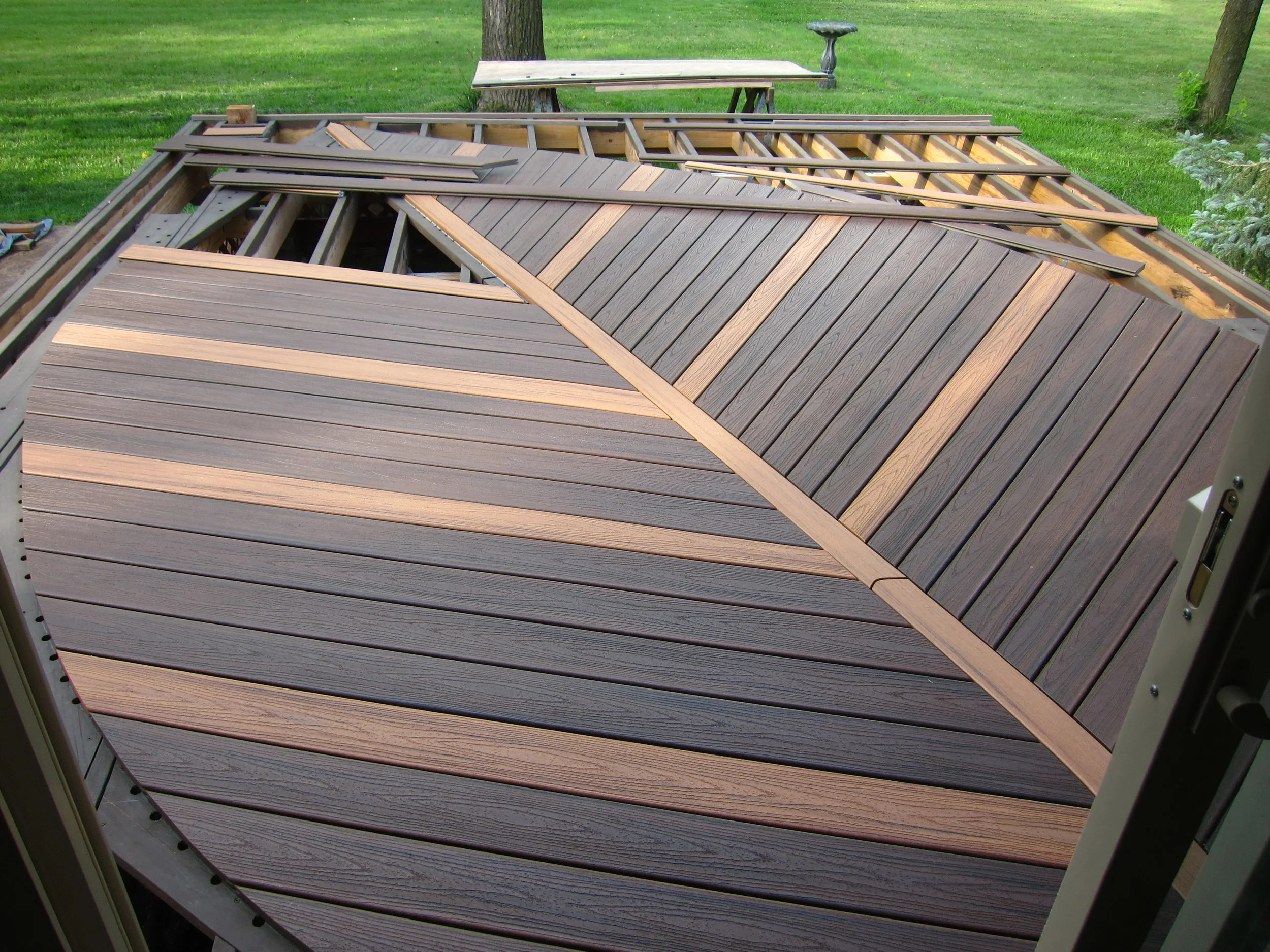 Leaf Deck 686.JPG