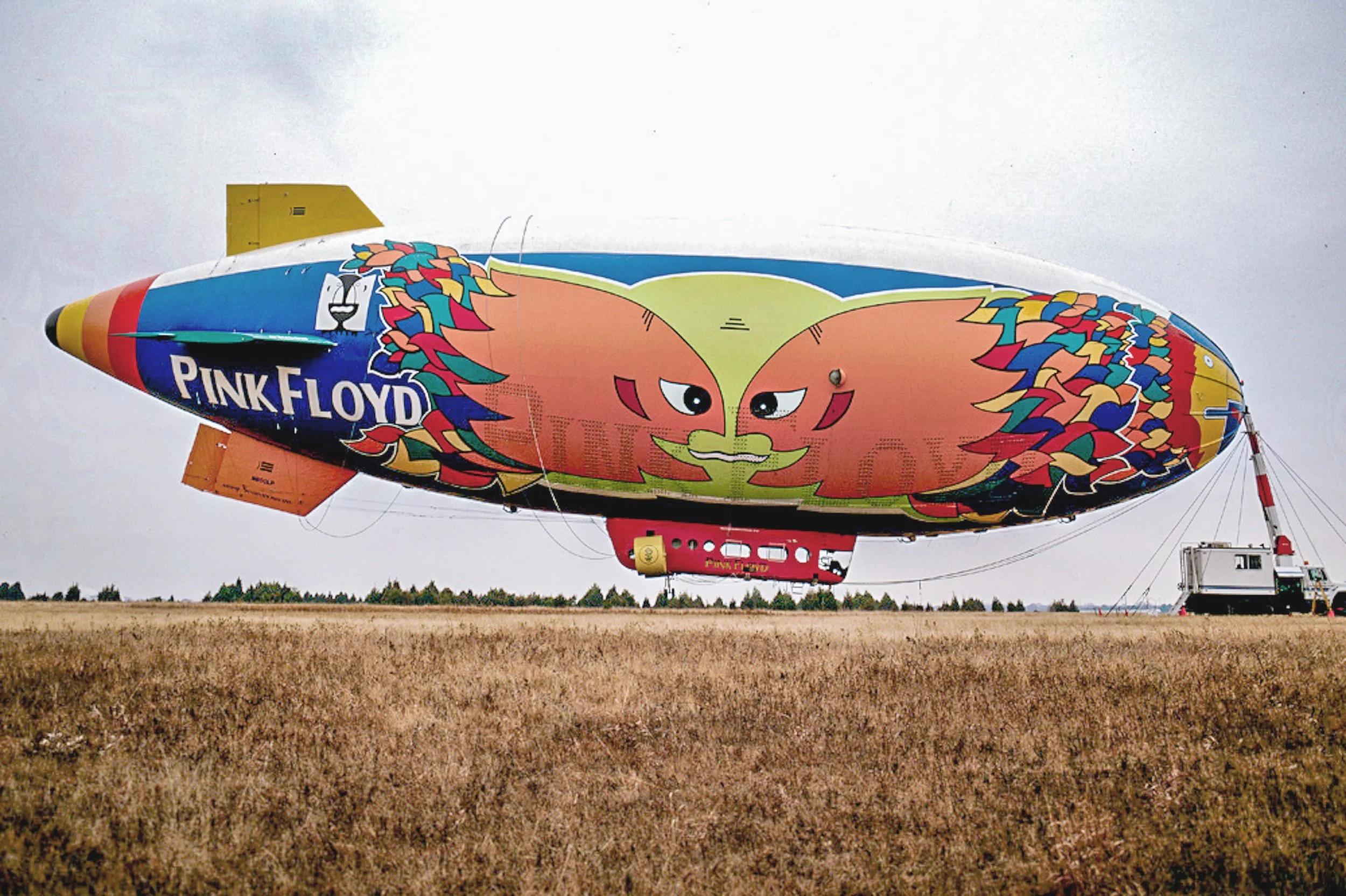 Pink Floyd Air Ship.jpg