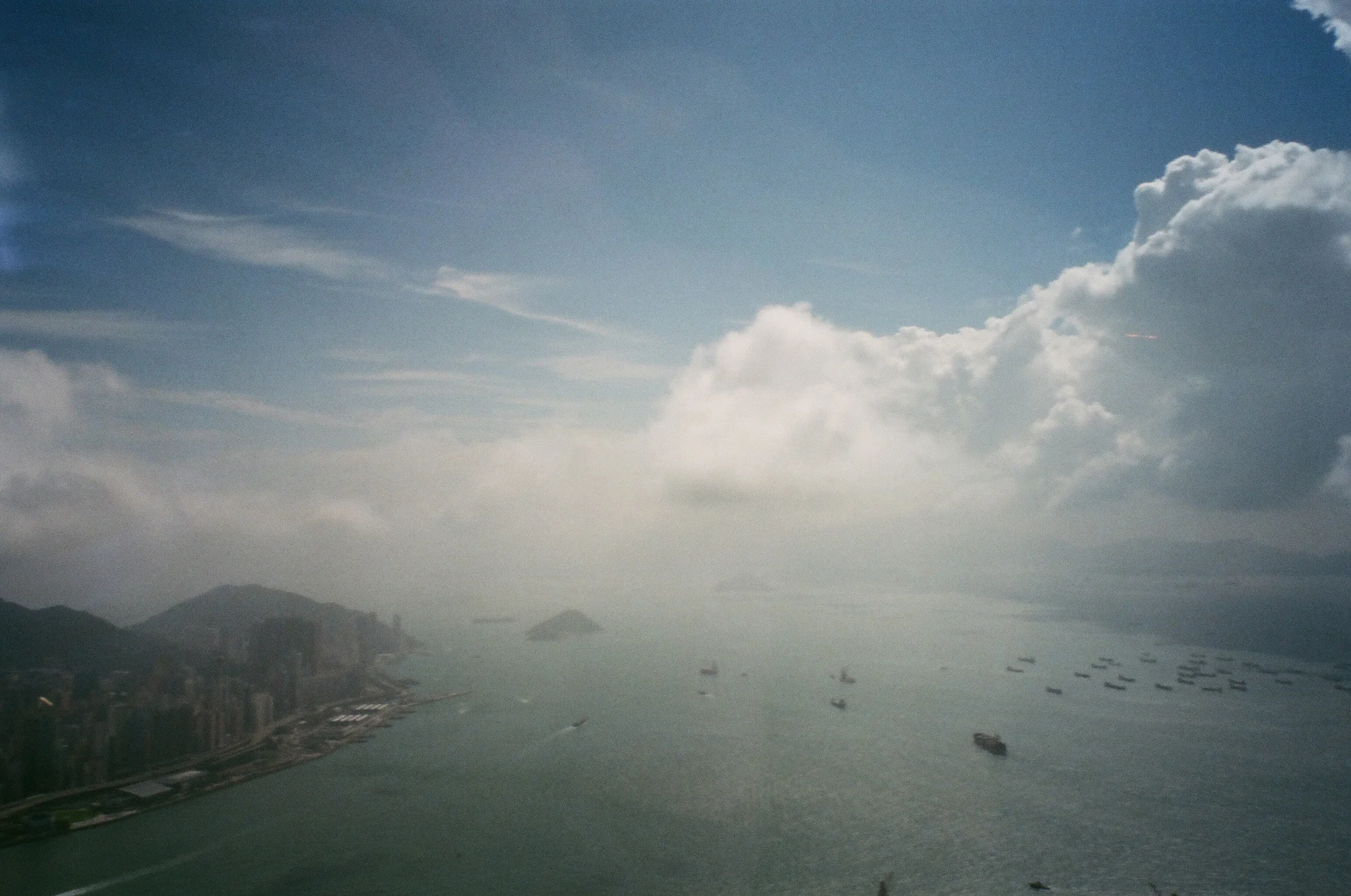 07700011.jpg