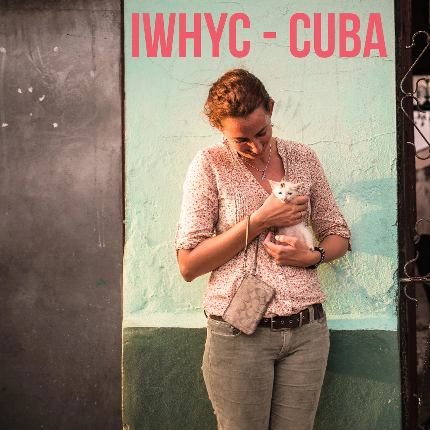 cuba vid photos sq- canon-12thumbnail.jpg